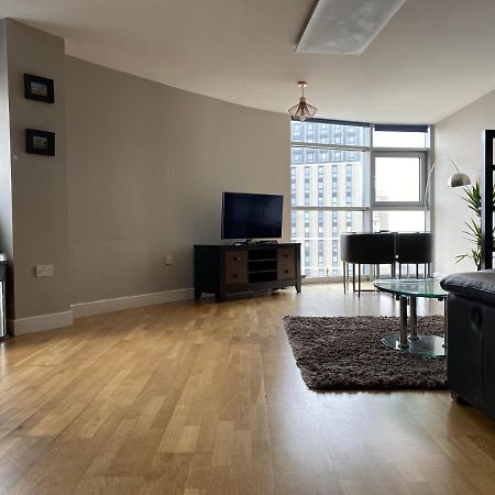 High View Serviced Apartment Κάρντιφ Εξωτερικό φωτογραφία